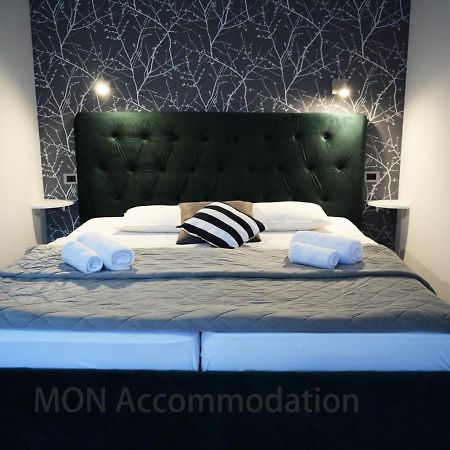 Mon Accommodation Free Parking Ni Buitenkant foto