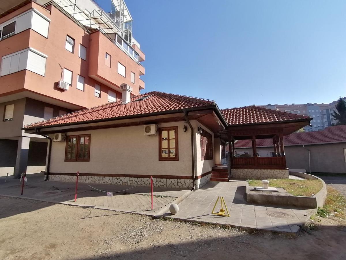 Mon Accommodation Free Parking Ni Buitenkant foto